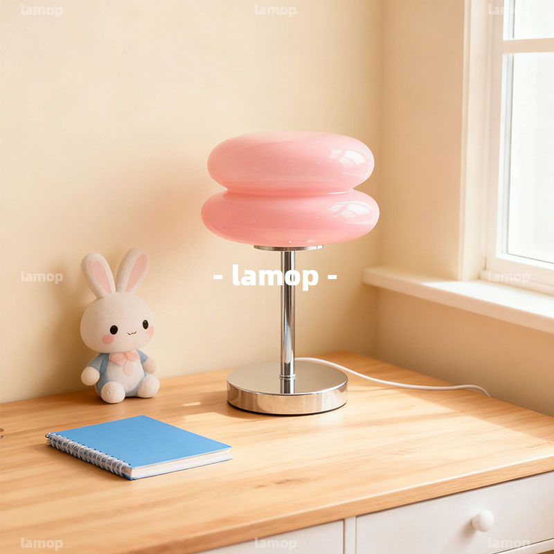 Cream Retro Bedside Table Lamp - đánh giá và giá Decor Lighting Lamps